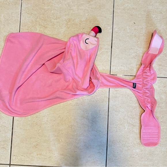 Pink Flamingo Hooded Towel - Picture 3 of 3